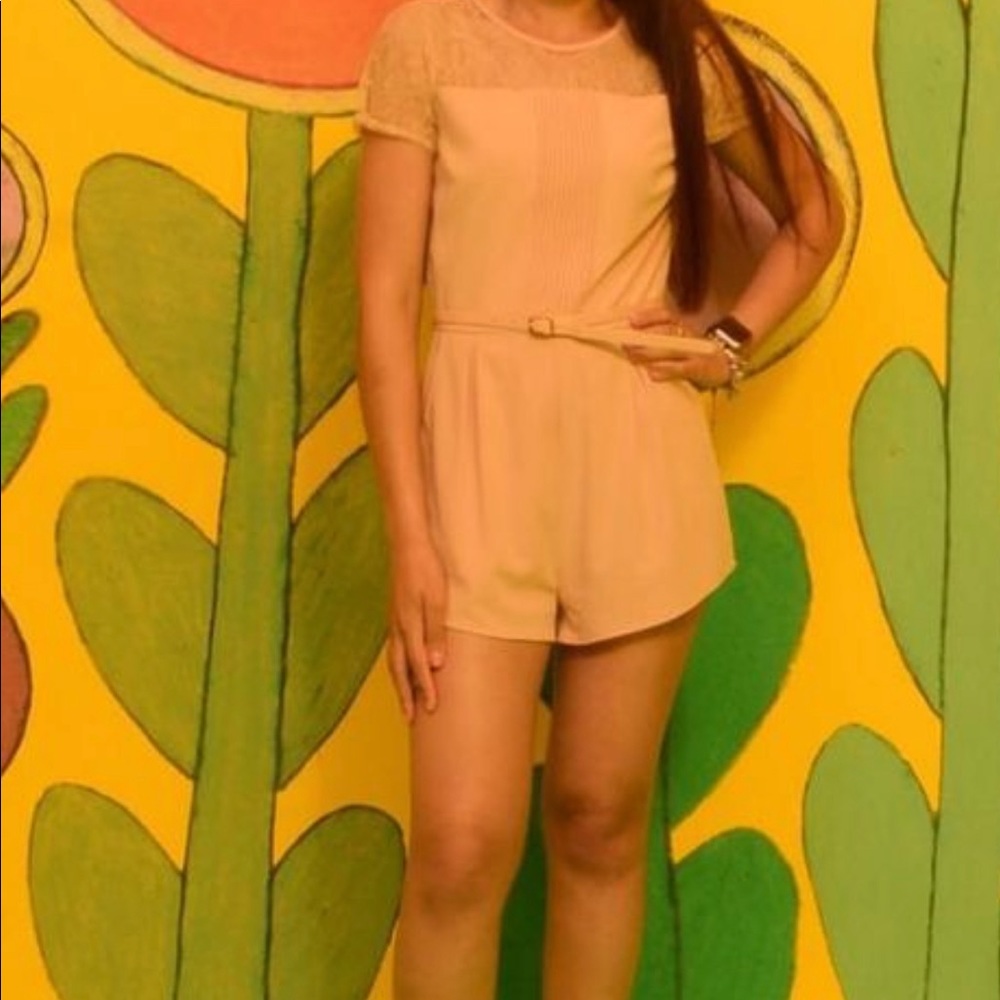Belted romper - Picture 2 of 2